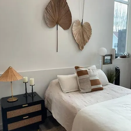 Charming Seattle Apt Near Lumen Field And Tmobile Park